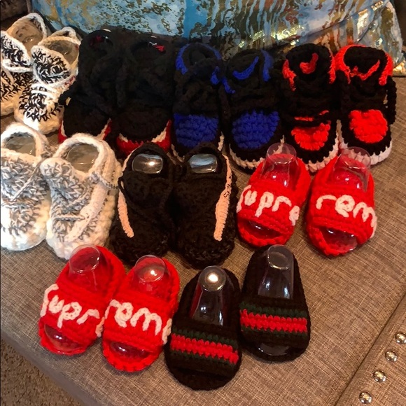 BN Lot of 15 Custom Handmade baby crochet shoes - Picture 2 of 7